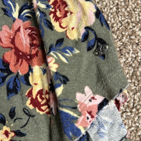 Green American Eagle Tank Top - Picture 2 of 3